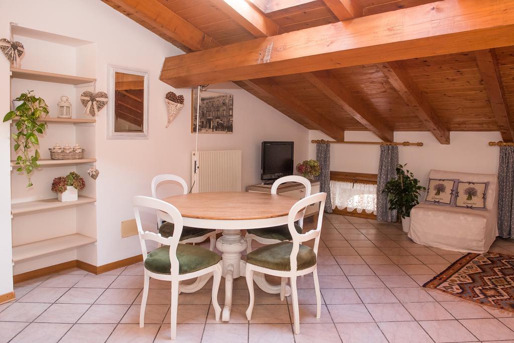 Residenza Contrada Tedesca Διαμέρισμα Τρέντο Δωμάτιο φωτογραφία